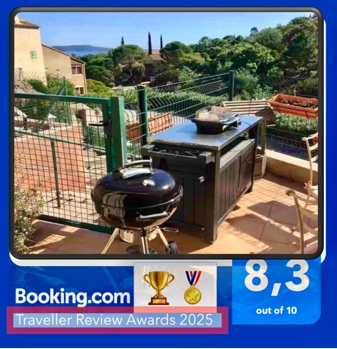 Cavalaire Vue Mer Au Loin Maisonnette Tout Equipee Pour 4 Personnes Avec Piscine Clim Wifi Velos Tv Barbecues Exterior foto